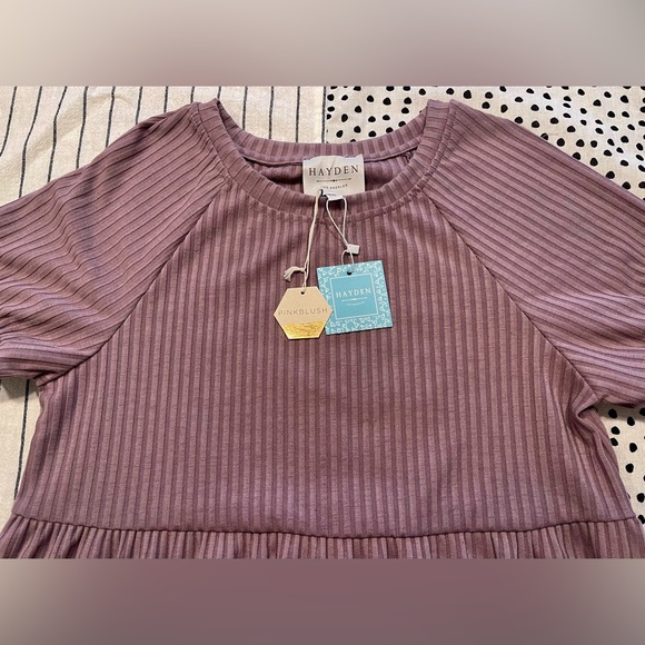 HAYDEN Los Angeles Womens Short Sleeve Textured Rib Knit Tunic Dress Size M - Picture 4 of 7